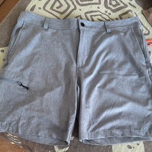 Magellan Outdoors Men's Light Gray Flat Front Shorts